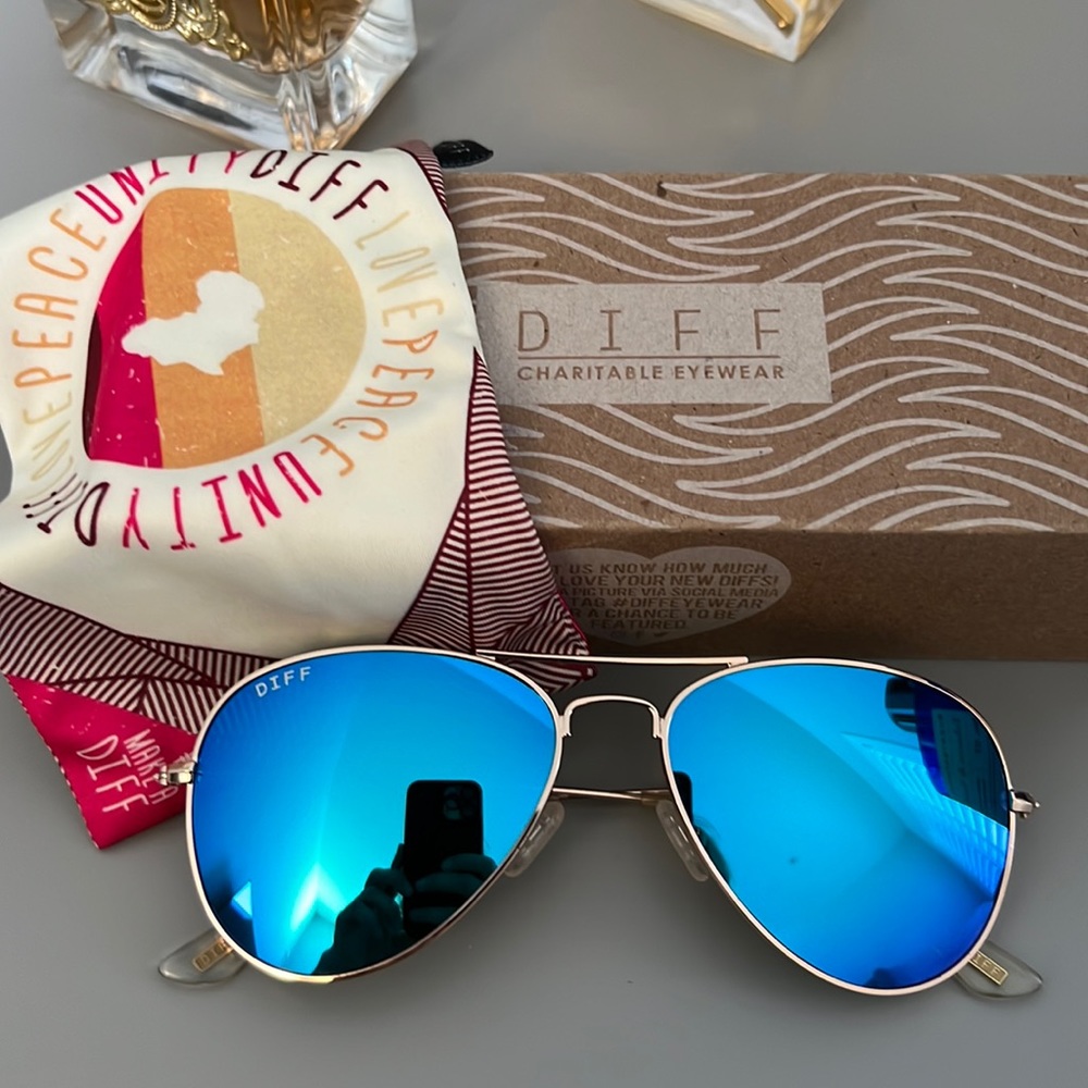 DIFF sunglasses - BRAND NEW; NEVER WORN!!!